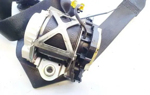 Fiat Bravo Front seatbelt 34019923b 3304256c
