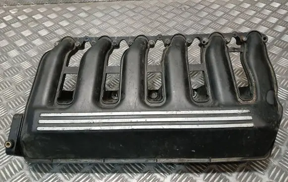 BMW 5 E39 Intake manifold 2247439