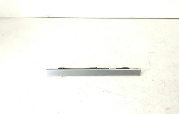 Dashboard glove box trim
