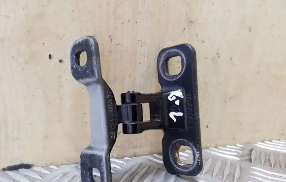BMW X3 E83 Tailgate/trunk/boot hinge 3400377