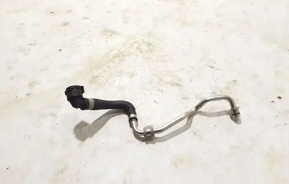 BMW X5 G05 Coolant pipe/hose 8650087
