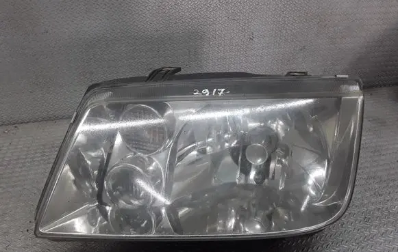 Volkswagen Jetta IV Headlight/headlamp 205654B