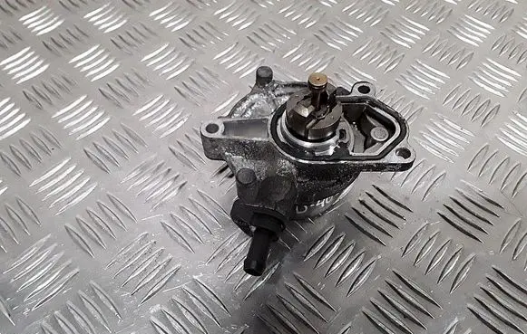 Vacuum pump