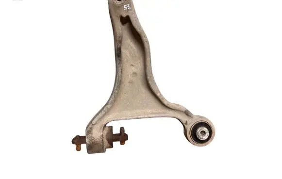 Volvo XC70 Front lower control arm/wishbone