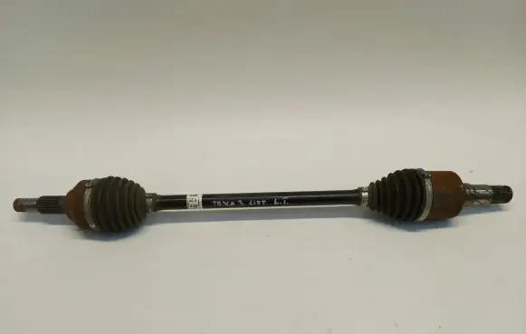 Tesla Model 3 Front driveshaft 1044161-00-d