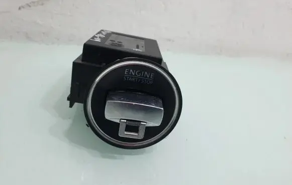 Volkswagen PASSAT B6 Ignition lock 3C0905843R