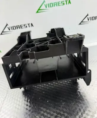 Audi A4 S4 B8 8K Navigation GPS unit bracket/holder 8T0907368A