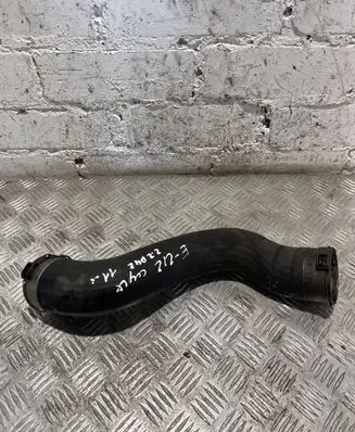 Mercedes-Benz E C207 W207 Intercooler hose/pipe A2125280000
