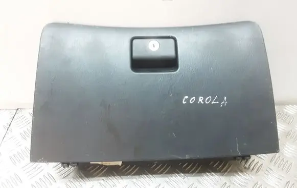 Toyota Corolla E120 E130 Glove box lid/cover 5555102070 5555002080