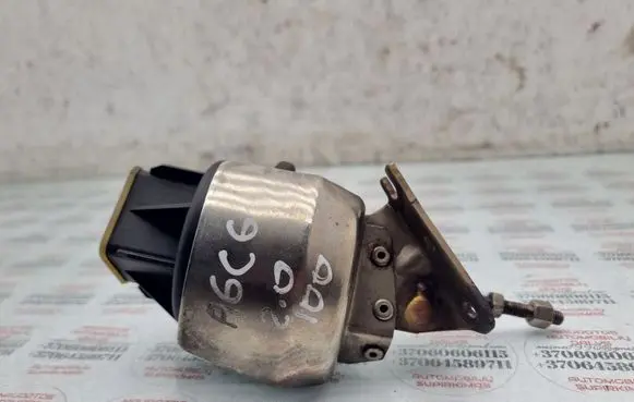 Audi A6 S6 C6 4F Turbine electric control actuator 