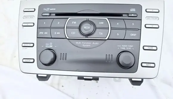 Mazda 6 Radio/CD/DVD/GPS head unit GS1F669RXA
