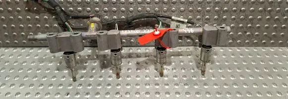 Fuel main line pipe