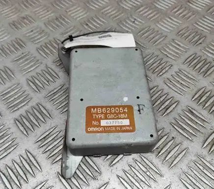 Mitsubishi 3000 GT Alarm control unit/module MB629054