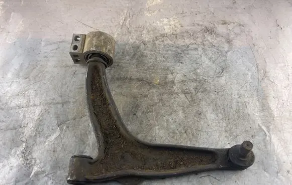 Opel Signum Front lower control arm/wishbone
