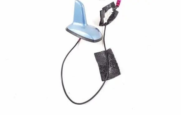 Mercedes-Benz E C207 W207 Aerial GPS antenna A2219050236