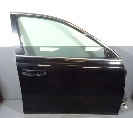 Subaru Legacy Front door