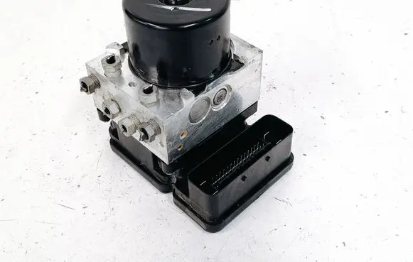 Volvo S60 ABS Pump 31400544 31400101