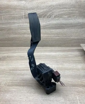 Opel Zafira A Accelerator throttle pedal 9202341