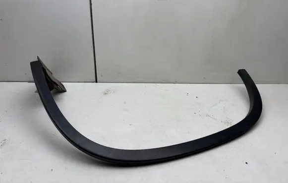 Volkswagen Tiguan Rear arch trim 5N0854856A 5N0854820B