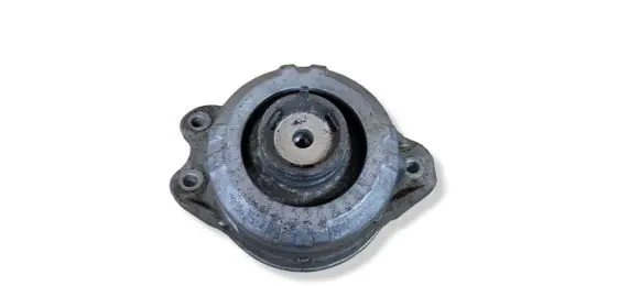 Mercedes-Benz GLC X253 C253 Engine mount bracket A2532400900