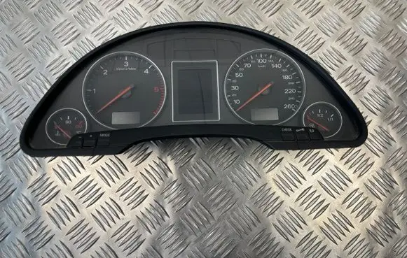 Audi A4 S4 B6 8E 8H Speedometer (instrument cluster) 8E0920900G