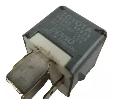 Toyota Auris 150 Fuse box set 9008087030
