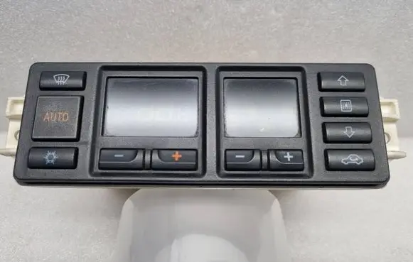 Audi A4 S4 B5 8D Climate control unit 8D0820043H