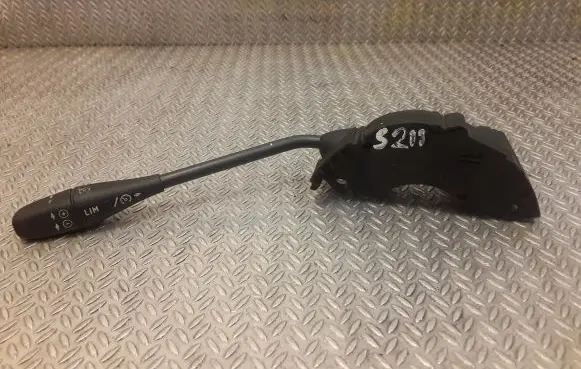 Mercedes-Benz E W211 Cruise control switch 0085452524 A0085452524