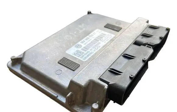 Volkswagen Touran I Engine control unit/module 06A906033ET 5WP4044502