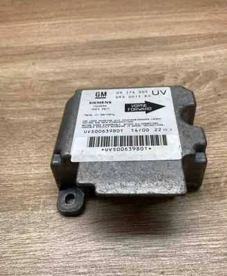 Opel Zafira A Airbag control unit/module 09174005 5WK42877