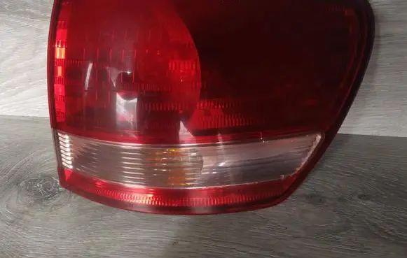 Toyota Avensis Verso Rear/tail lights 4435