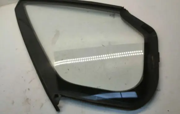 Ford Transit Front door vent window glass four-door 43R007023 DOT36AS2M128