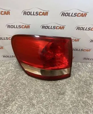 Toyota Avensis Verso Rear/tail lights 4435