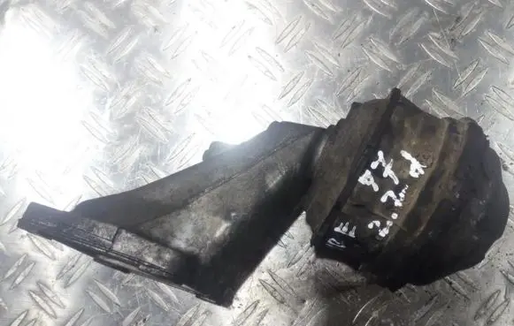 Mercedes-Benz E W210 Engine mounting bracket 1112230904