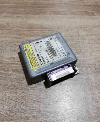 Volvo S40, V40 Airbag control unit/module 30855881B