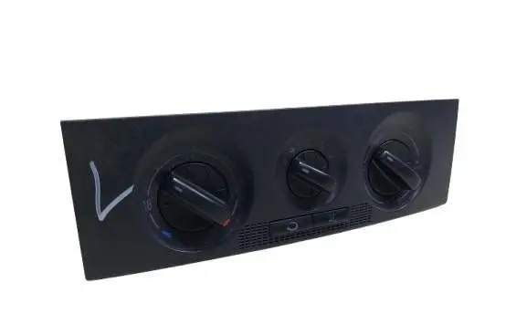 Skoda Fabia Mk1 (6Y) Climate control unit 6Y0820045B