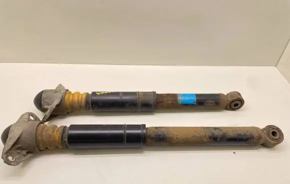 Skoda Octavia Mk2 (1Z) Rear shock absorber/damper 81490200072