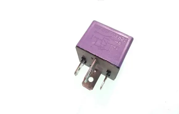 Renault Laguna I Other relay 12V50A03525