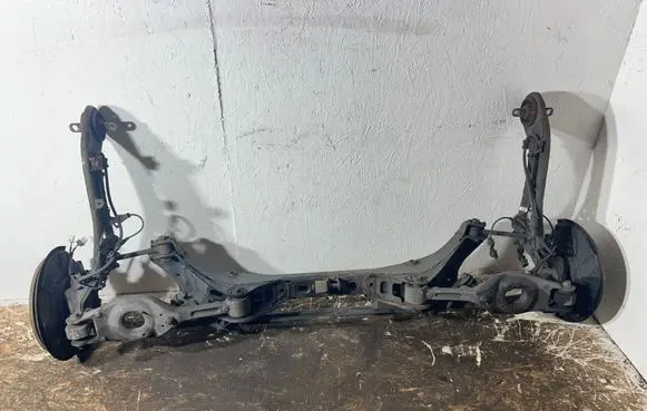 Hyundai i40 Rear axle beam 554053Z750
