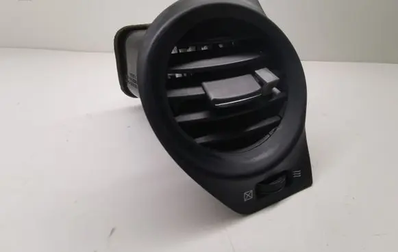 Lexus IS 220D-250-350 Dashboard side air vent grill/cover trim 556605304