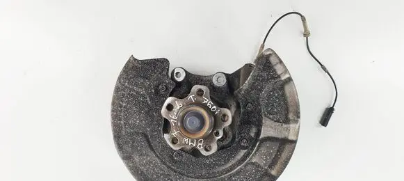 BMW 7 G11 G12 Rear wheel hub spindle/knuckle 6216540 621654