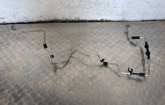 Audi A4 S4 B8 8K Air conditioning (A/C) pipe/hose 8K0260710
