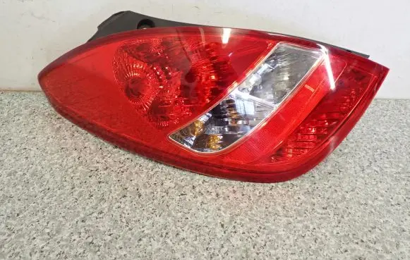 Hyundai i20 (PB PBT) Rear/tail lights