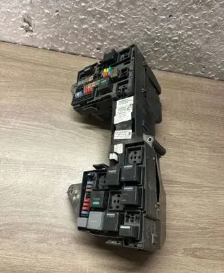 Fuse box set