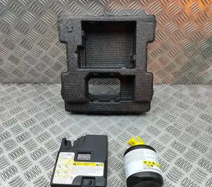 Lexus NX Tire air pump compressor 4489042050 4260642080