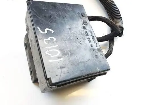 Citroen C8 Fuse box set 1495669080 m02022a100