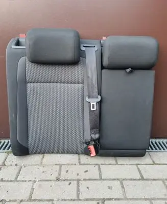 Volkswagen PASSAT B8 Rear seat 