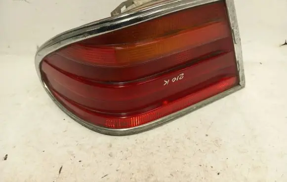 Mercedes-Benz E W210 Rear/tail lights A2108200164