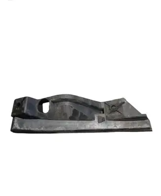 Volkswagen Touran I Front bumper mounting bracket 1T0807890