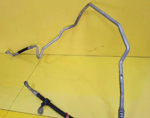 Mercedes-Benz Vaneo W414 Air conditioning (A/C) pipe/hose